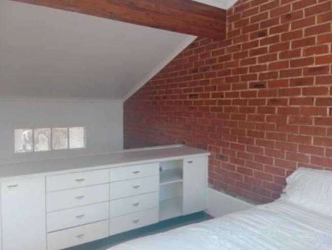 To Let 1 Bedroom Property for Rent in Houghton Gauteng
