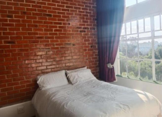 To Let 1 Bedroom Property for Rent in Houghton Gauteng