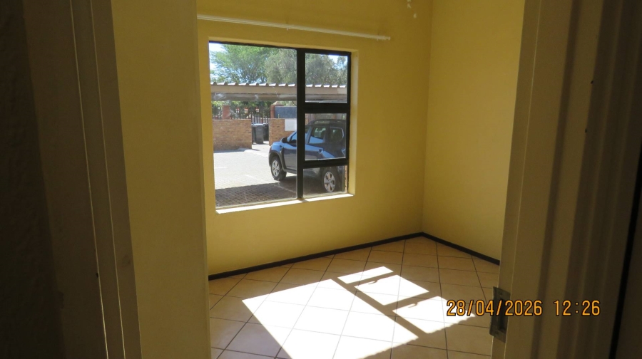 2 Bedroom Property for Sale in Albertsdal Gauteng