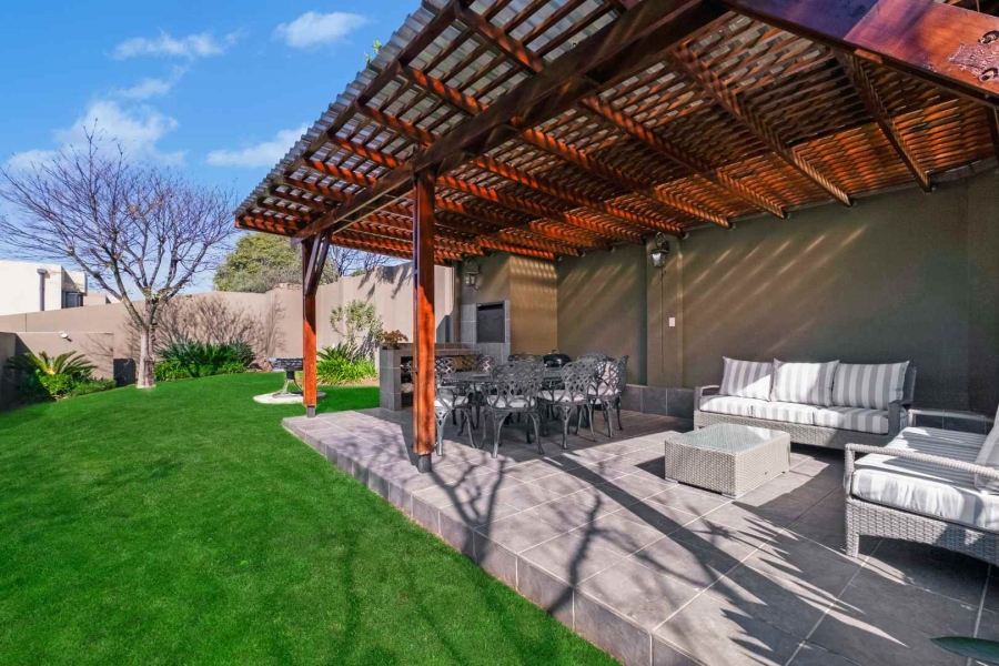 4 Bedroom Property for Sale in Beverley Gauteng