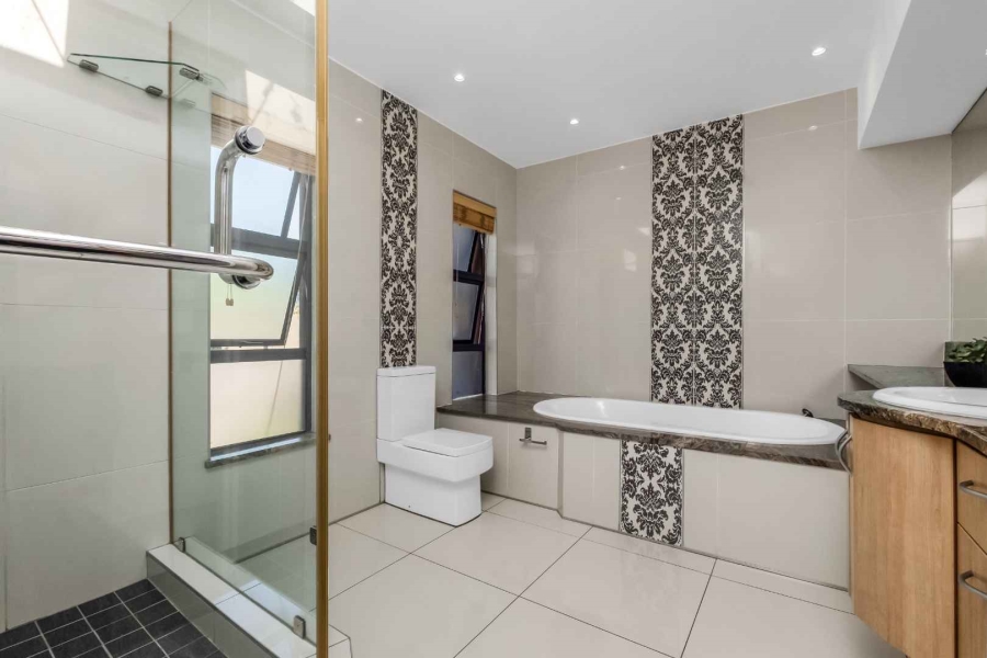 4 Bedroom Property for Sale in Beverley Gauteng