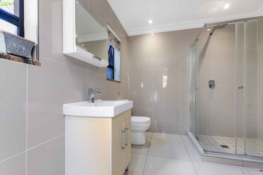 4 Bedroom Property for Sale in Beverley Gauteng
