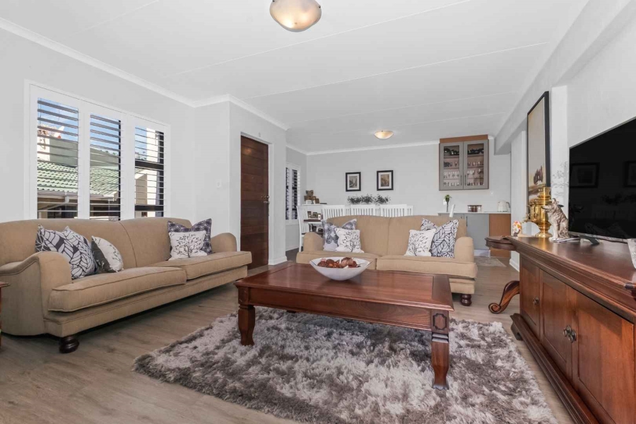 3 Bedroom Property for Sale in Beverley Gauteng
