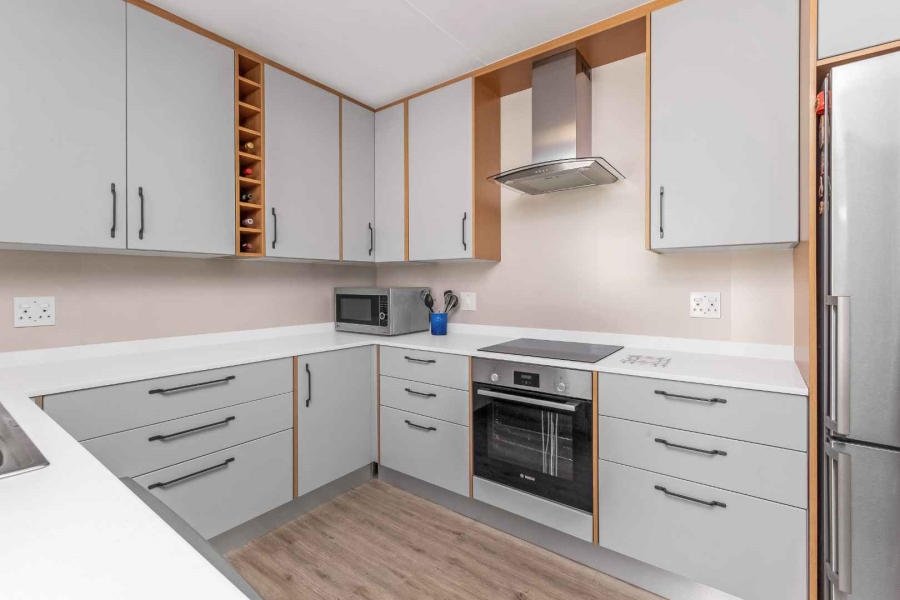 3 Bedroom Property for Sale in Beverley Gauteng