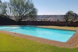 2 Bedroom Property for Sale in Zwartkop Gauteng