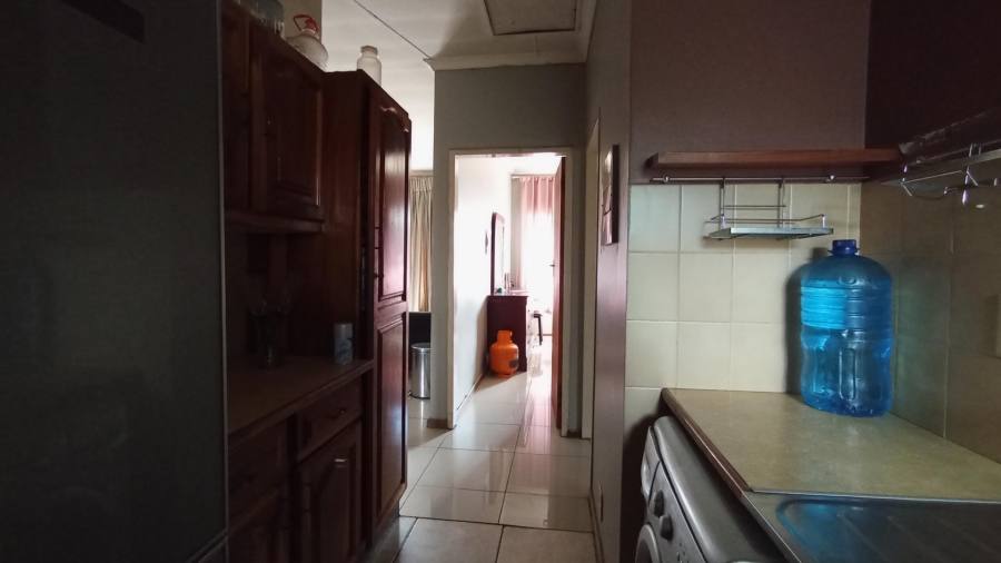 2 Bedroom Property for Sale in Zwartkop Gauteng