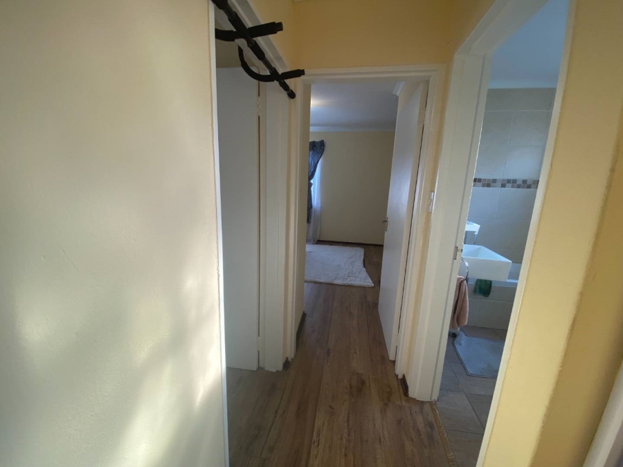To Let 2 Bedroom Property for Rent in Halfway Gardens Gauteng