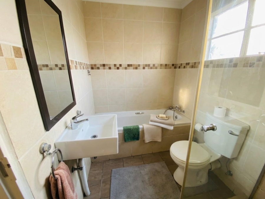 To Let 2 Bedroom Property for Rent in Halfway Gardens Gauteng