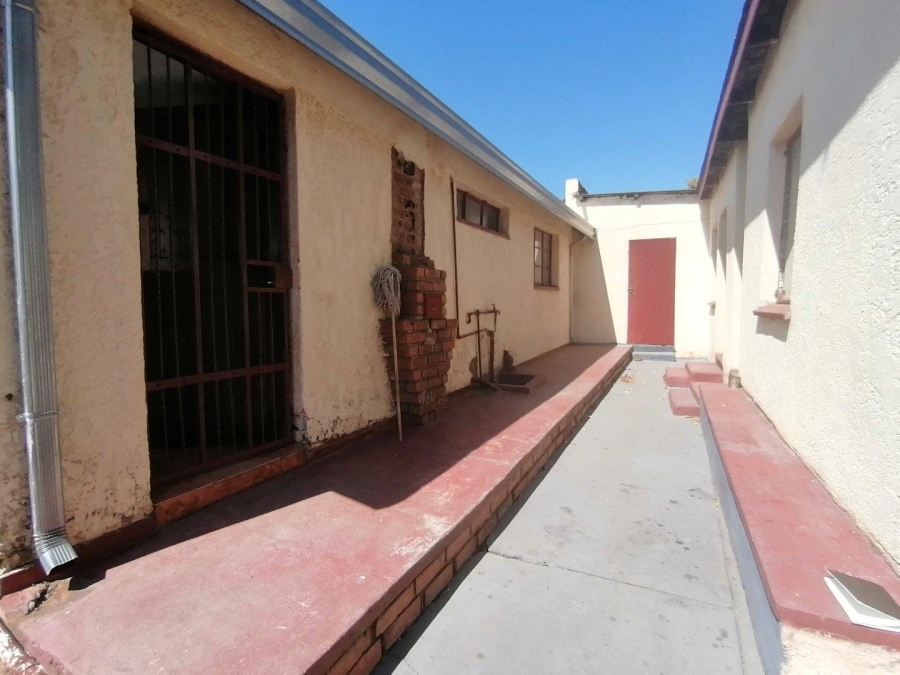4 Bedroom Property for Sale in Soshanguve F Gauteng