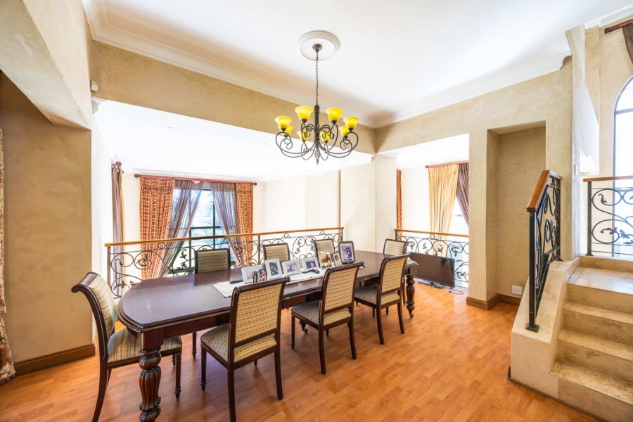 4 Bedroom Property for Sale in Waterkloof Ext 2 Gauteng
