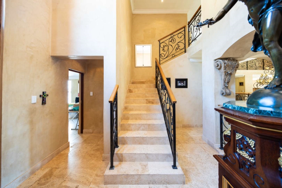 4 Bedroom Property for Sale in Waterkloof Ext 2 Gauteng