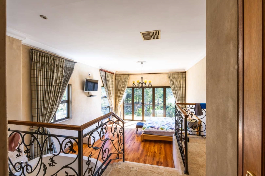 4 Bedroom Property for Sale in Waterkloof Ext 2 Gauteng