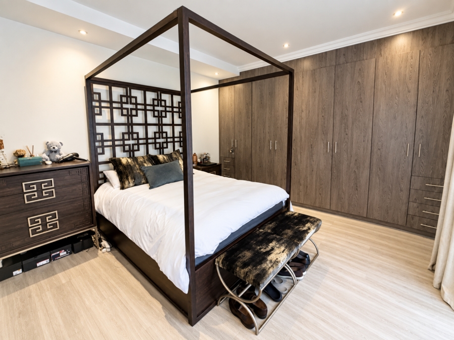 3 Bedroom Property for Sale in Bryanston Gauteng