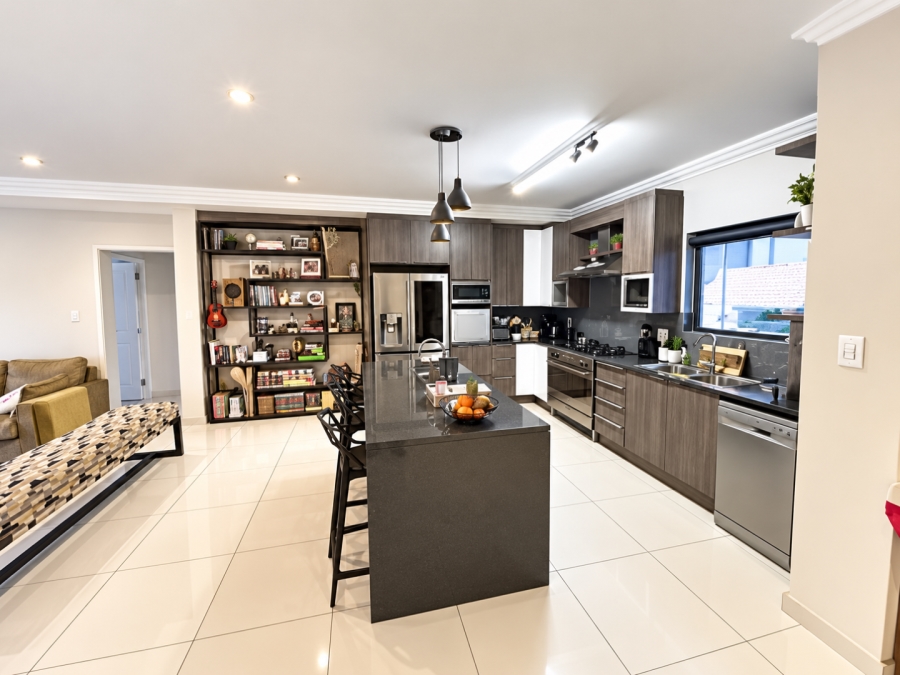 3 Bedroom Property for Sale in Bryanston Gauteng