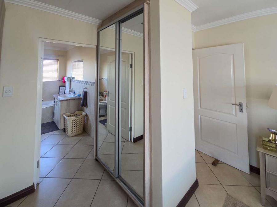 3 Bedroom Property for Sale in Zambezi Manor Lifestyle Estate Gauteng