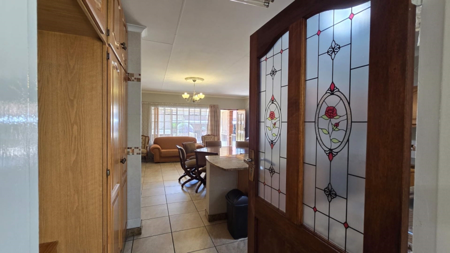 2 Bedroom Property for Sale in Montana Park Gauteng