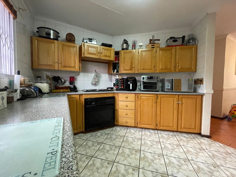 3 Bedroom Property for Sale in Eldoraigne Gauteng