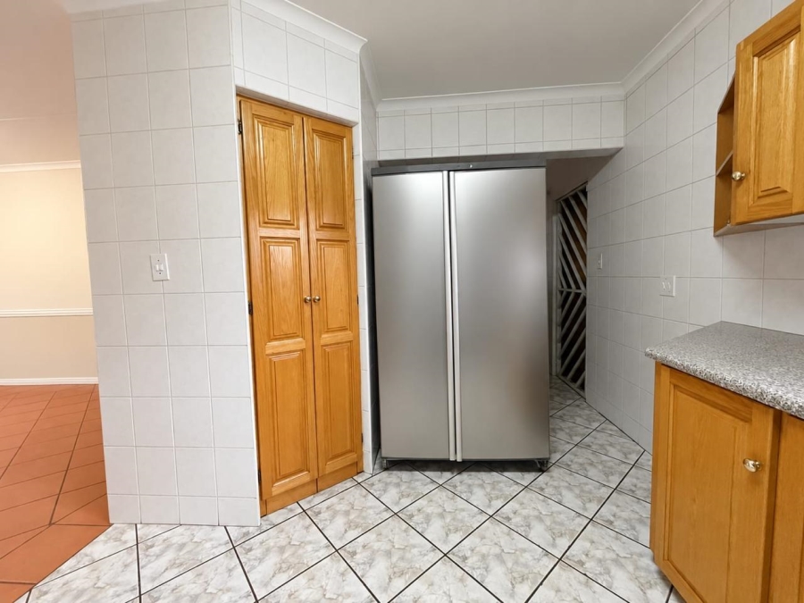 3 Bedroom Property for Sale in Eldoraigne Gauteng