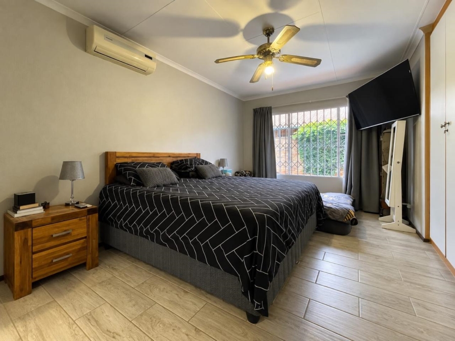 3 Bedroom Property for Sale in Eldoraigne Gauteng