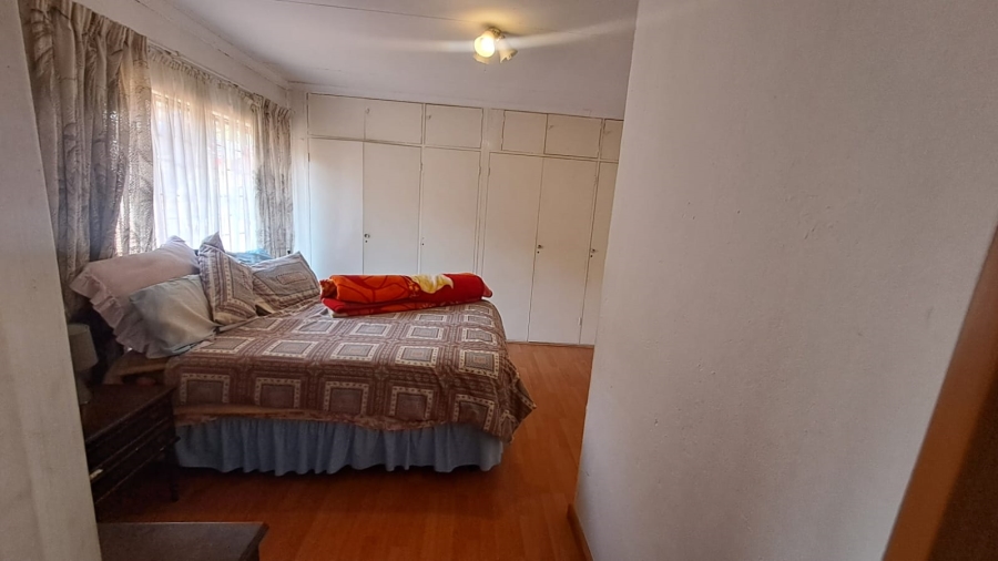 4 Bedroom Property for Sale in Naturena Gauteng