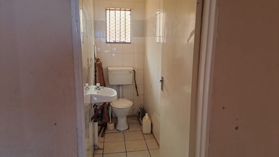 4 Bedroom Property for Sale in Naturena Gauteng