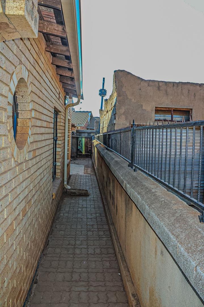 2 Bedroom Property for Sale in Ivory Park Gauteng