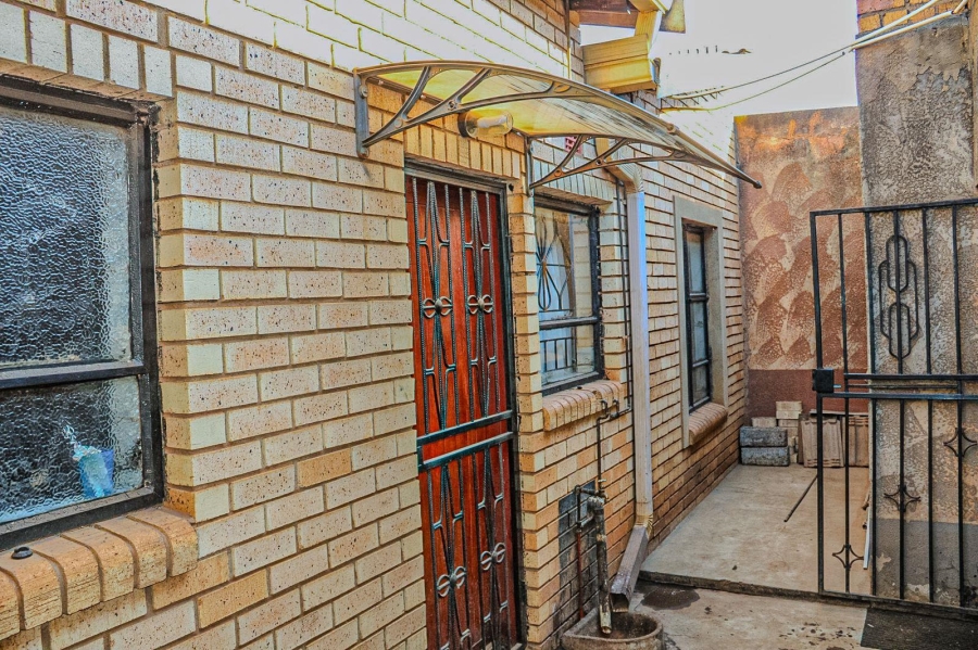 2 Bedroom Property for Sale in Ivory Park Gauteng
