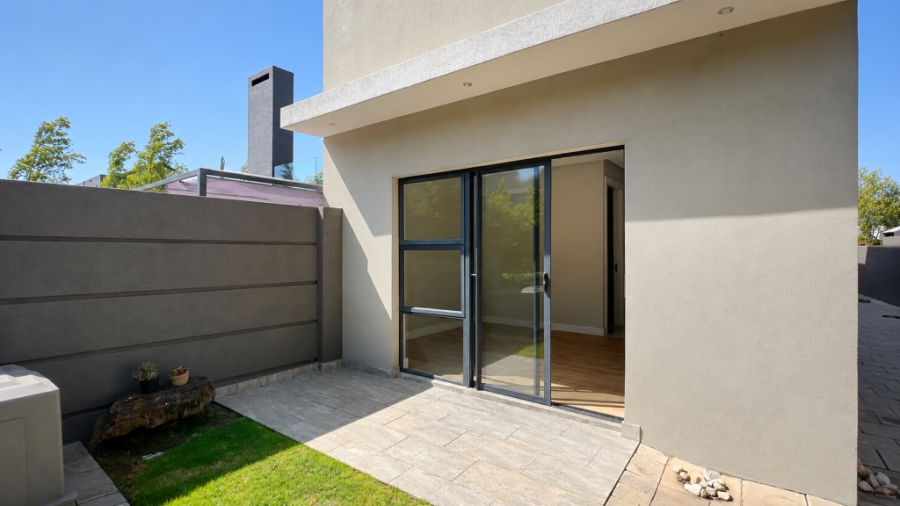 5 Bedroom Property for Sale in Midstream Hill Gauteng