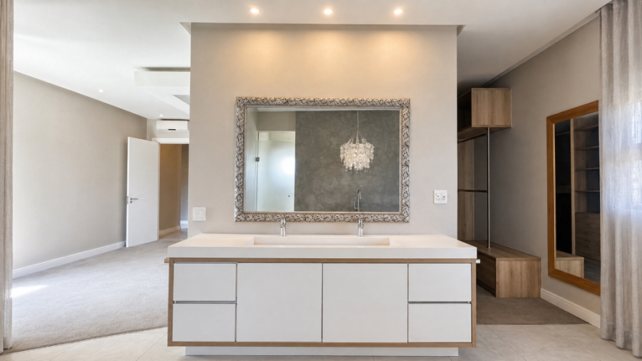 5 Bedroom Property for Sale in Midstream Hill Gauteng