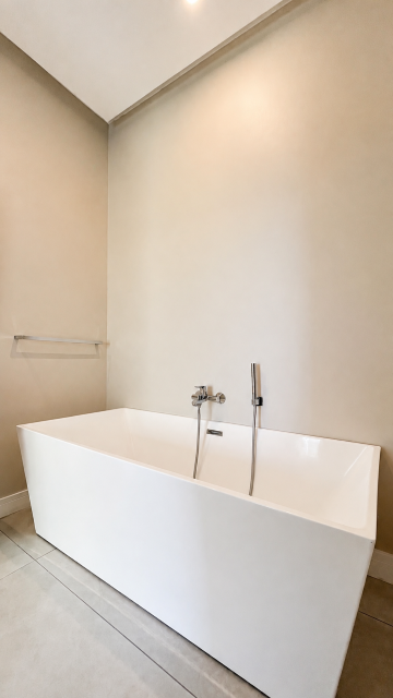 5 Bedroom Property for Sale in Midstream Hill Gauteng