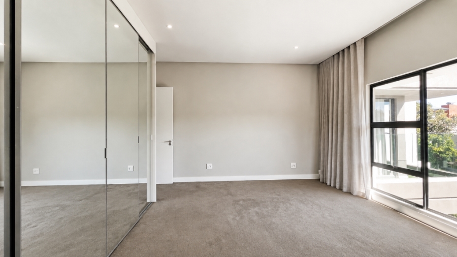 5 Bedroom Property for Sale in Midstream Hill Gauteng