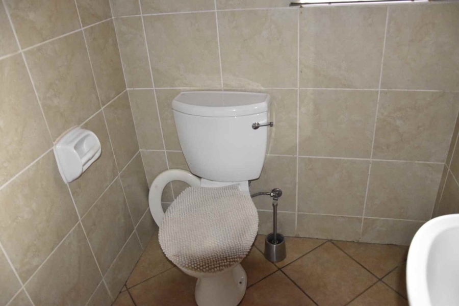 To Let 1 Bedroom Property for Rent in The Orchards Gauteng