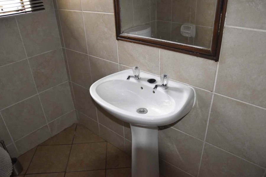 To Let 1 Bedroom Property for Rent in The Orchards Gauteng