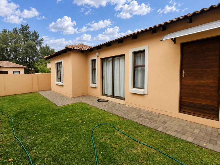 2 Bedroom Property for Sale in Montana Gauteng