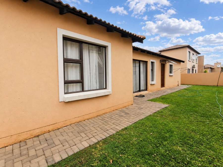 2 Bedroom Property for Sale in Montana Gauteng