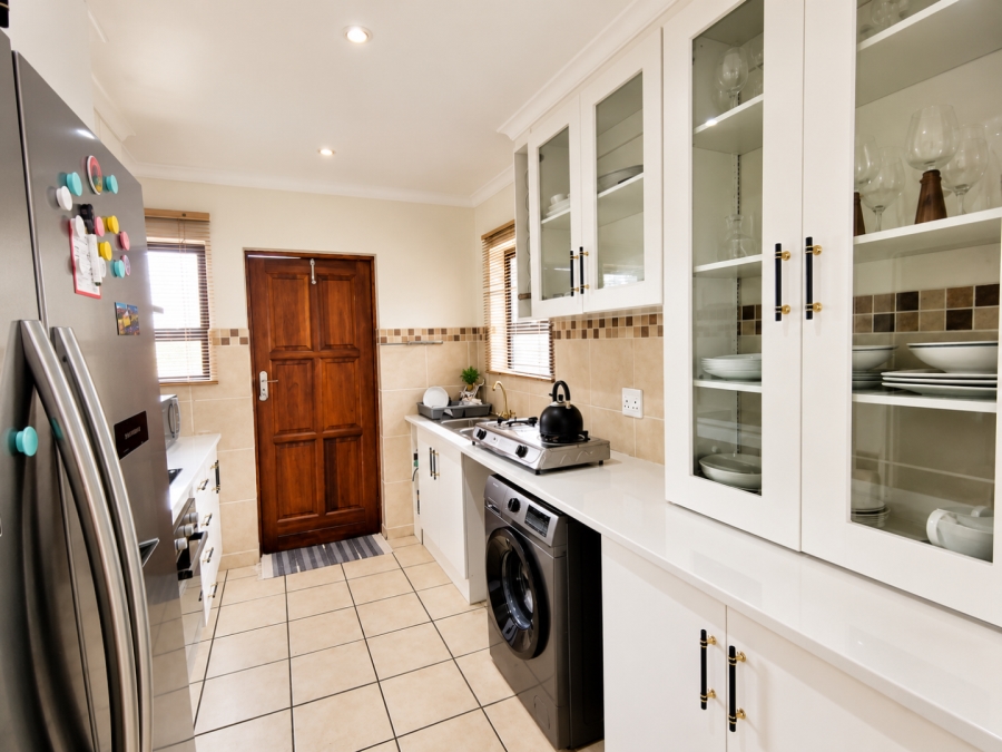 2 Bedroom Property for Sale in Montana Gauteng