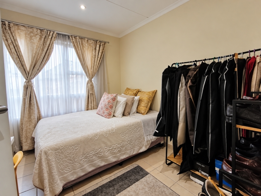 2 Bedroom Property for Sale in Montana Gauteng