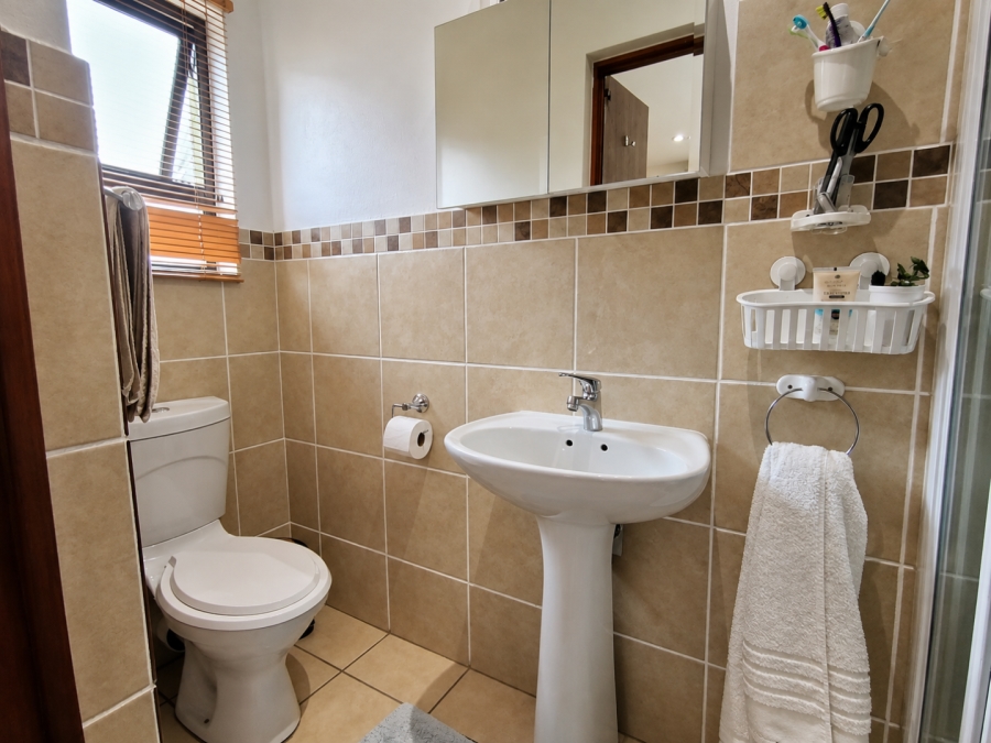 2 Bedroom Property for Sale in Montana Gauteng