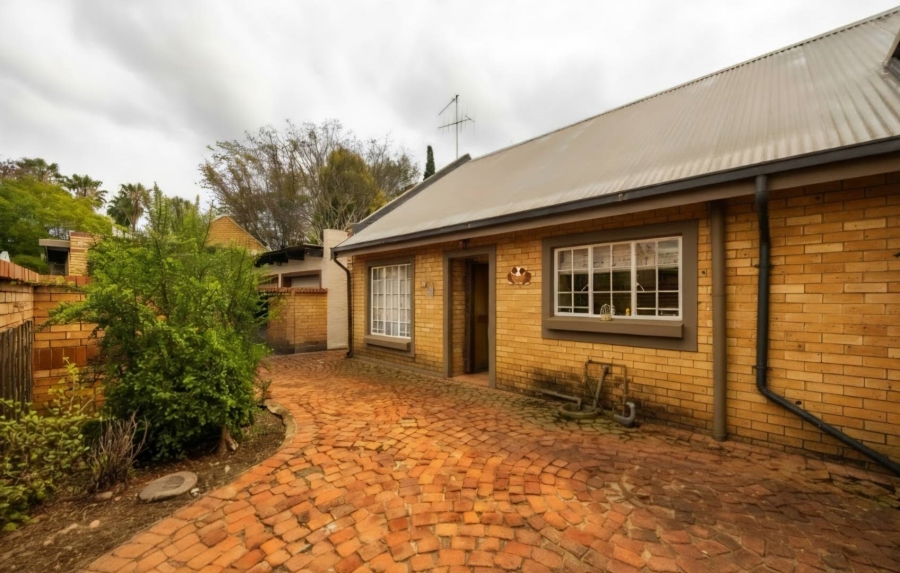 2 Bedroom Property for Sale in Equestria Gauteng