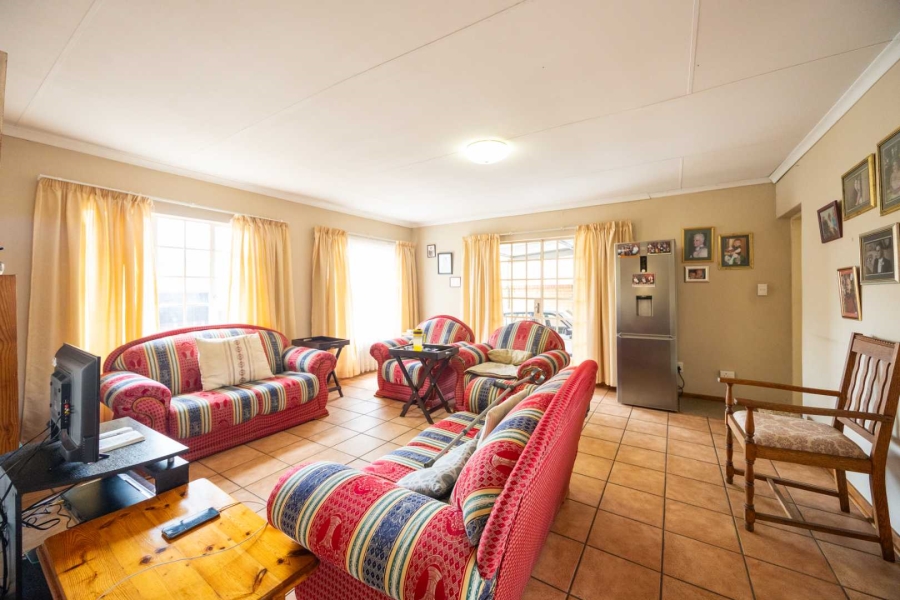 2 Bedroom Property for Sale in Equestria Gauteng