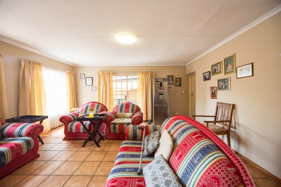 2 Bedroom Property for Sale in Equestria Gauteng