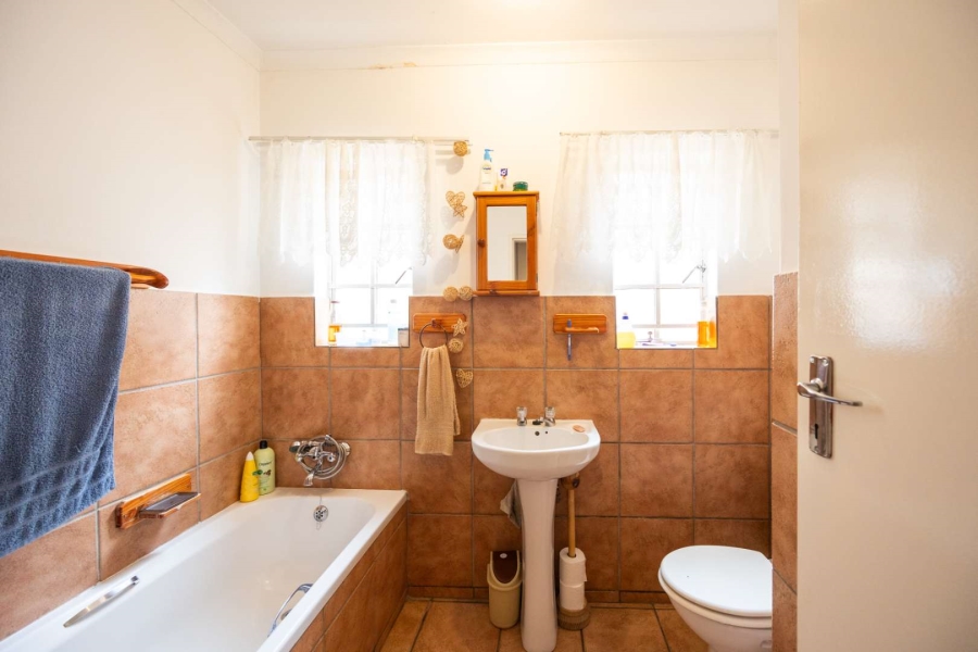 2 Bedroom Property for Sale in Equestria Gauteng