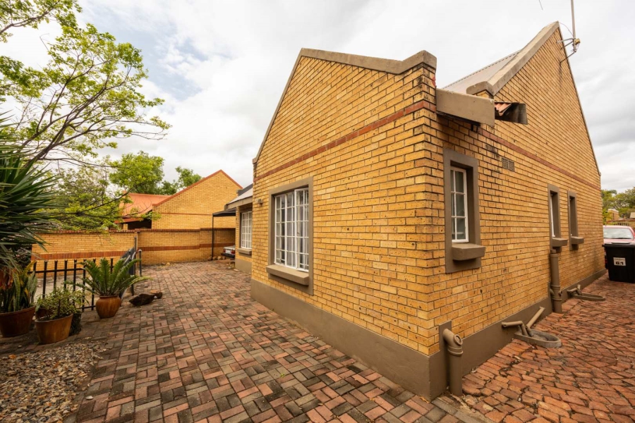 2 Bedroom Property for Sale in Equestria Gauteng