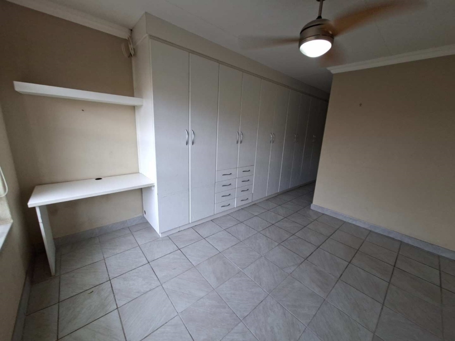2 Bedroom Property for Sale in Allens Nek Gauteng