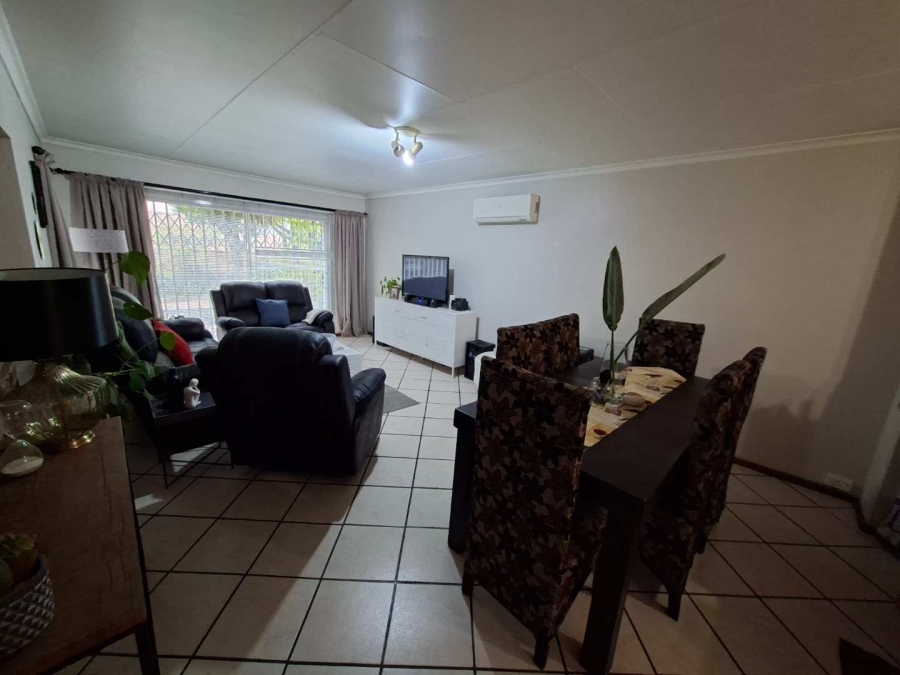 3 Bedroom Property for Sale in Radiokop Gauteng