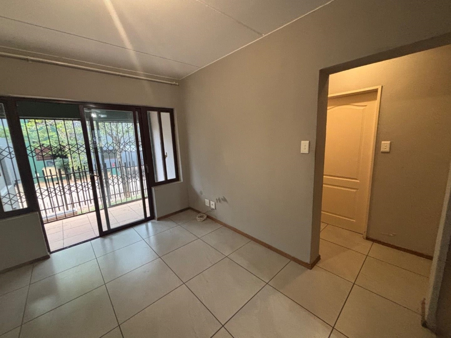 2 Bedroom Property for Sale in Honeydew Grove Gauteng