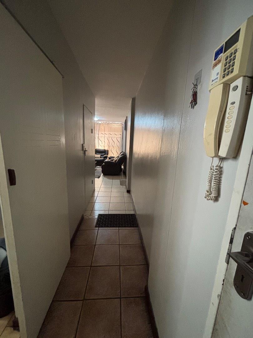 2 Bedroom Property for Sale in Sunnyside Gauteng