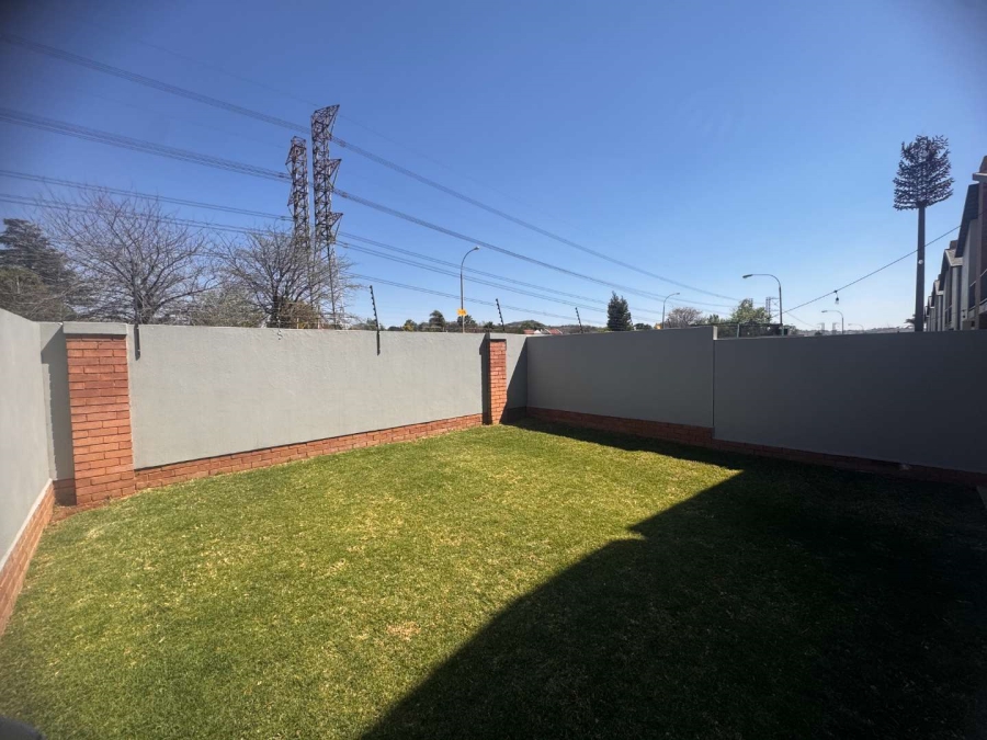 3 Bedroom Property for Sale in Alberante Gauteng