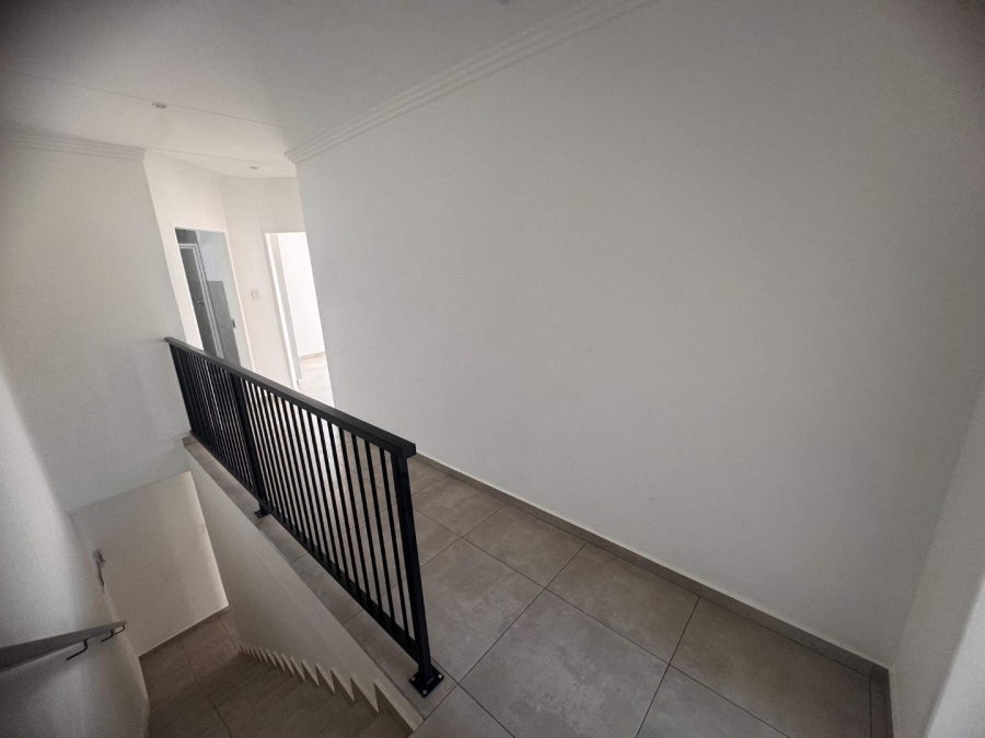 3 Bedroom Property for Sale in Alberante Gauteng