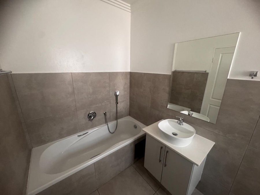 3 Bedroom Property for Sale in Alberante Gauteng